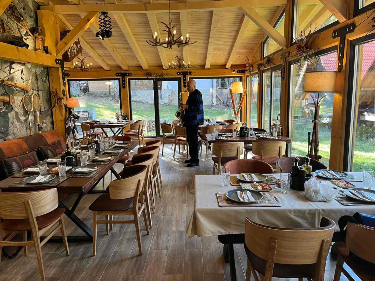 Hotel Algara Hut Panichishte Exterior foto