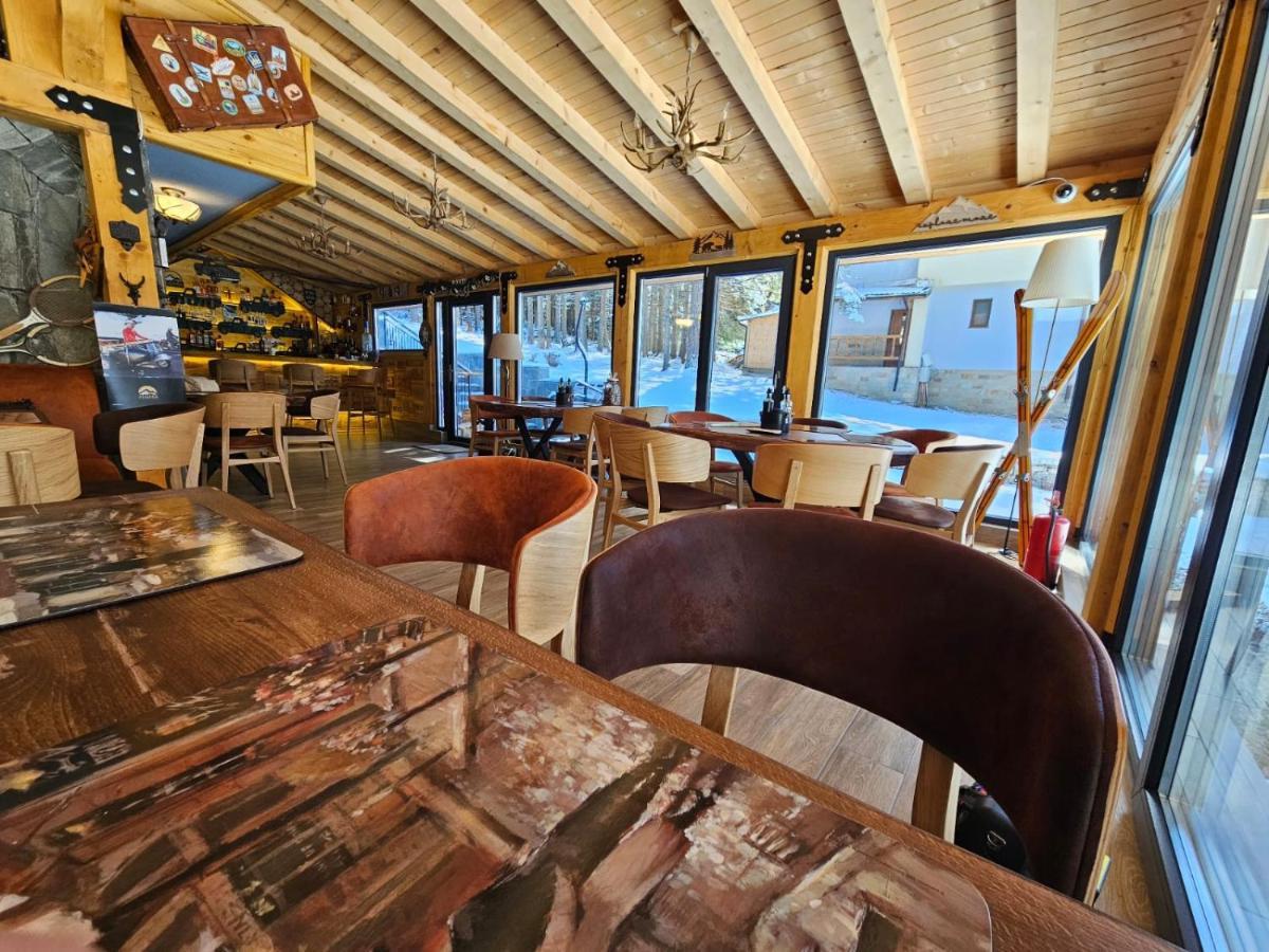 Hotel Algara Hut Panichishte Exterior foto
